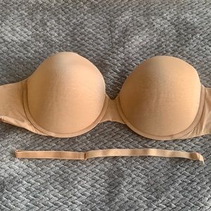 Victoria Secret strapless Bra 38DD